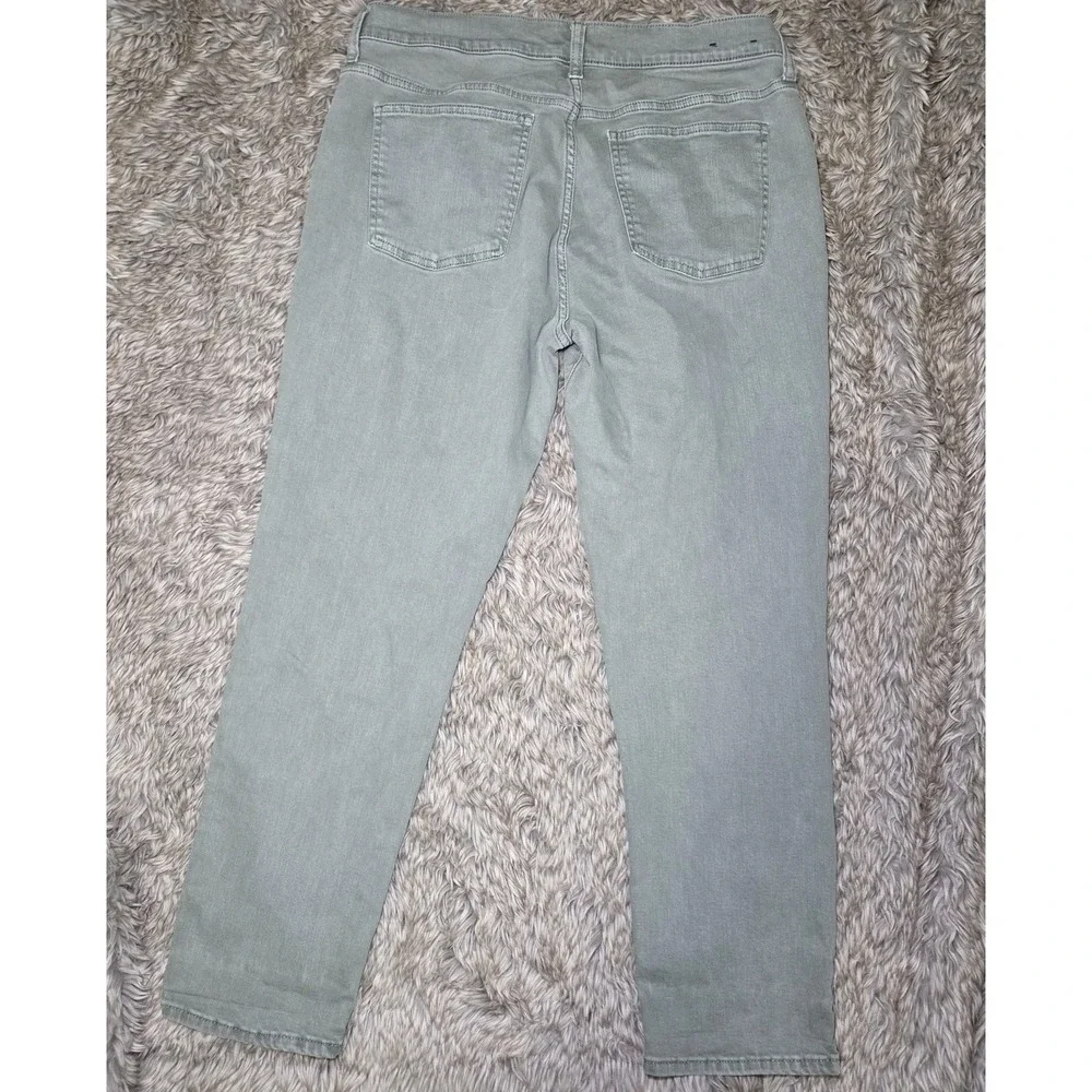GAP Girlfriend Jeans Women's‎ 32 Regular Green Stretch Denim Mid Rise Straight